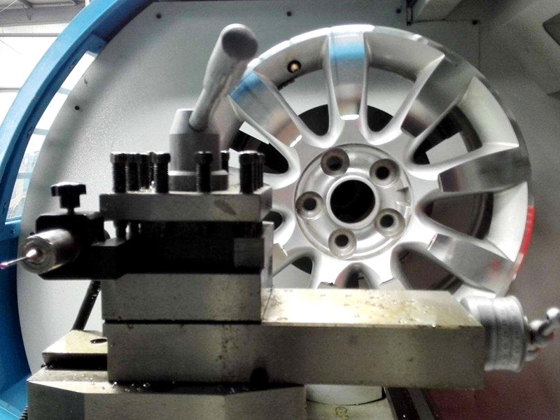 車床車槽都是一次加工到底的嗎？